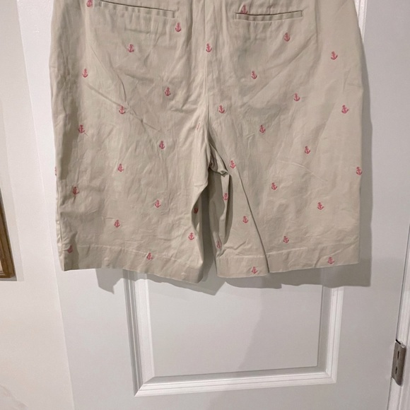 Charter club like new shorts - Picture 4 of 4